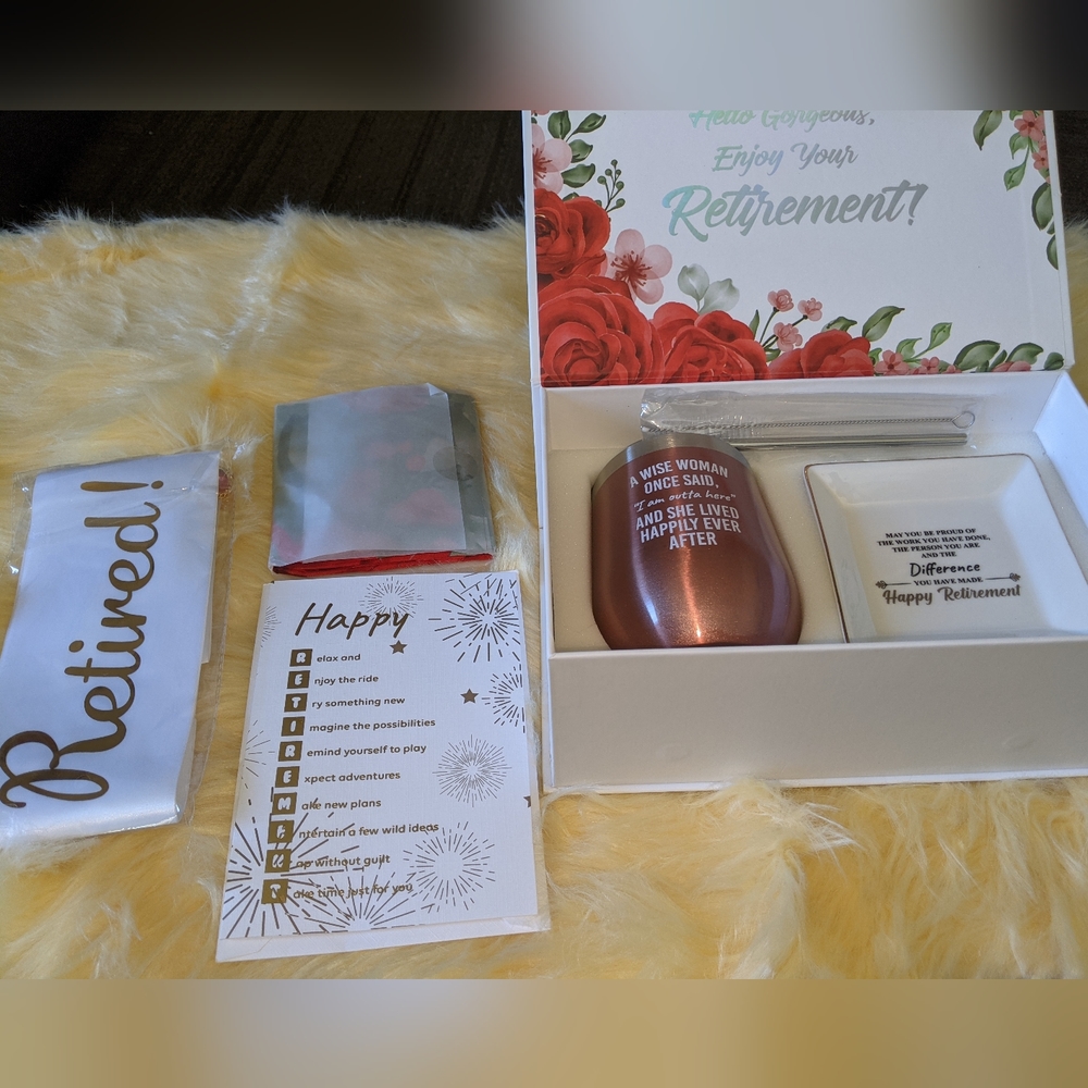 Retirement gift - Picture 2 of 2